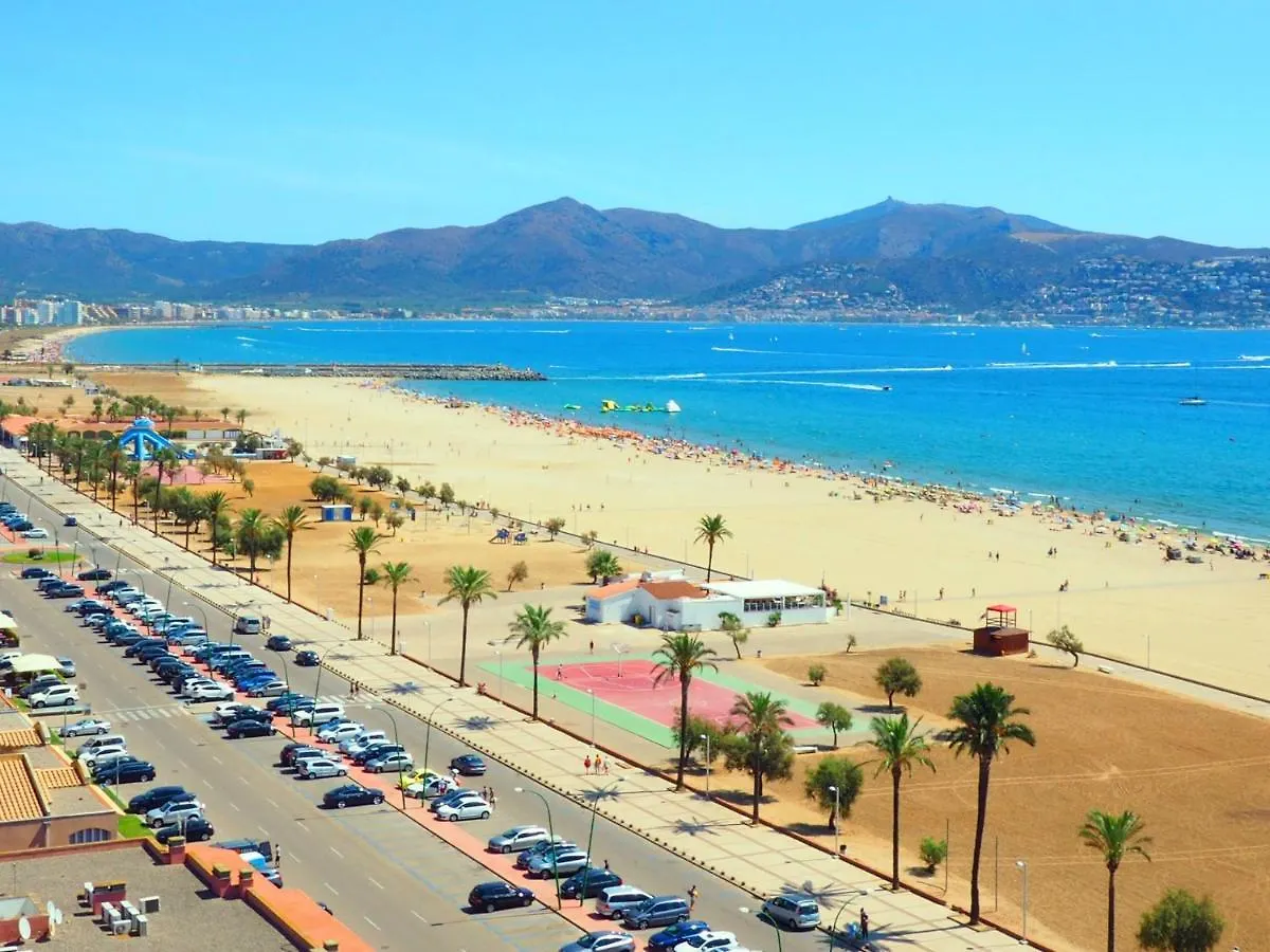 Apartment Port Banyuls-2 By Interhome Empuriabrava