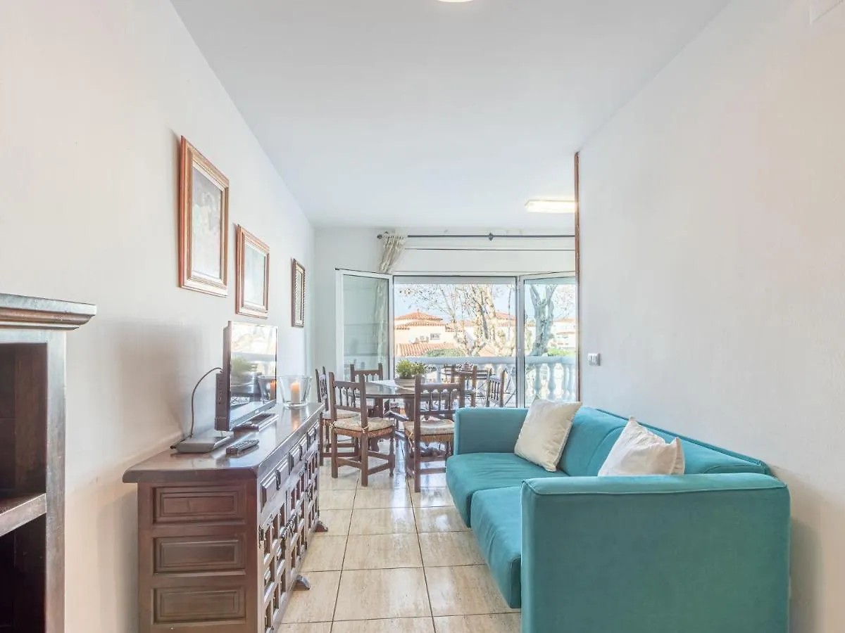 Apartment Port Banyuls-2 By Interhome Empuriabrava